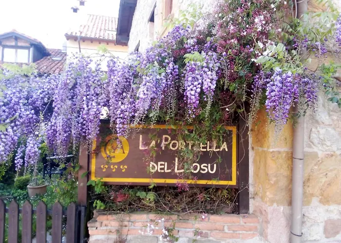 La Portiella Del LlosuCasa Rural